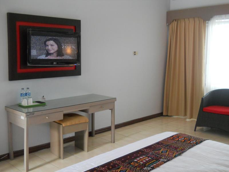 Patra Comfort Parapat Exterior foto